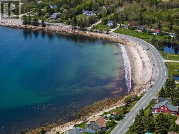 Queensland, NS B0J1T0,9199 St Margarets Bay Road