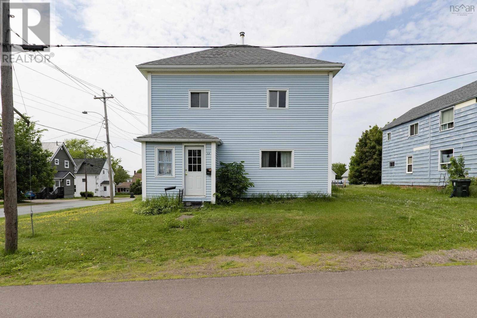 Amherst, NS B4H1A7,13 Erncliffe Street