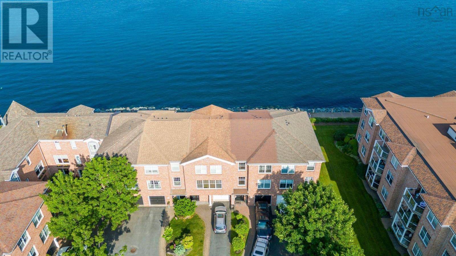 13 Arthur Lismer Court, Bedford, NS B4A4B4
