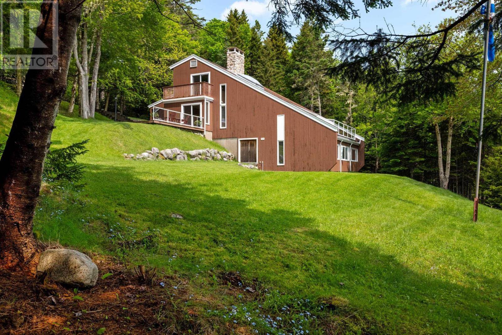 Glen Haven, NS B3Z2T8,20 Sunnydale Drive