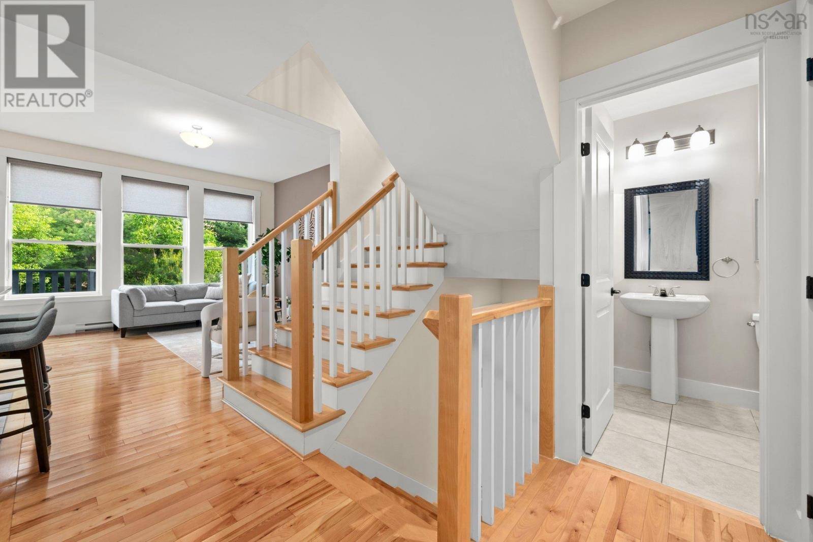 Bedford West, NS B4B1G9,208 Capstone Crescent