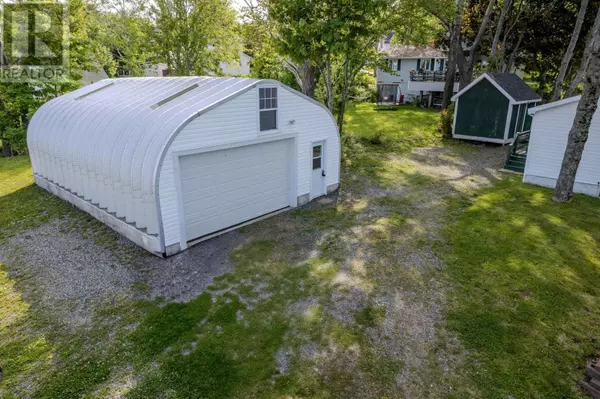 Sydney Mines, NS B1V1E7,26 Dwyer Street