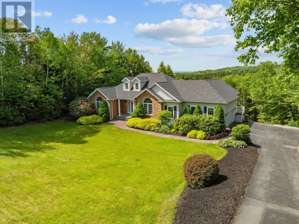 Fall River, NS B2T1A4,9 Glenmorren Court