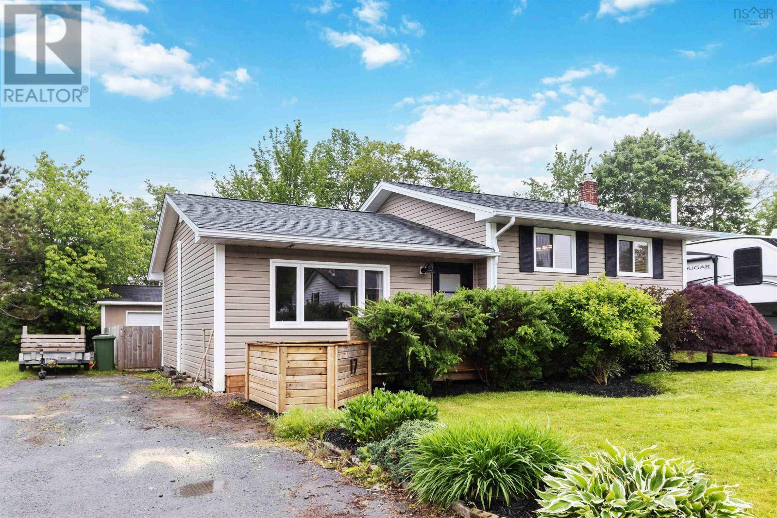 Lower Sackville, NS B4C2T7,17 Sampson Drive