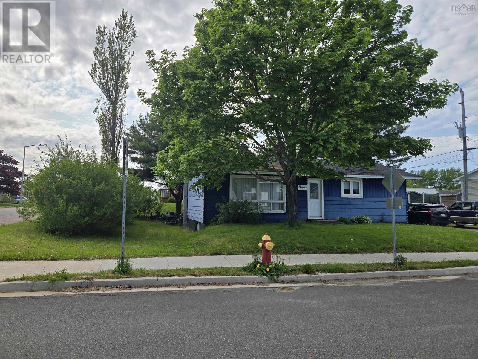 12 Pinecrest Drive, Port Hawkesbury, NS B9A3G3