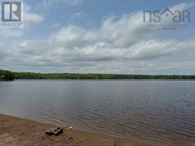 Lake Paul, NS B0P1C0,125 Lake Paul Road