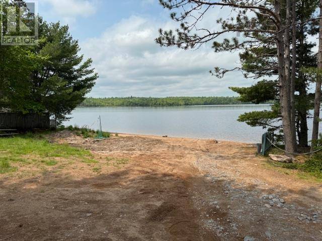 Lake Paul, NS B0P1C0,125 Lake Paul Road
