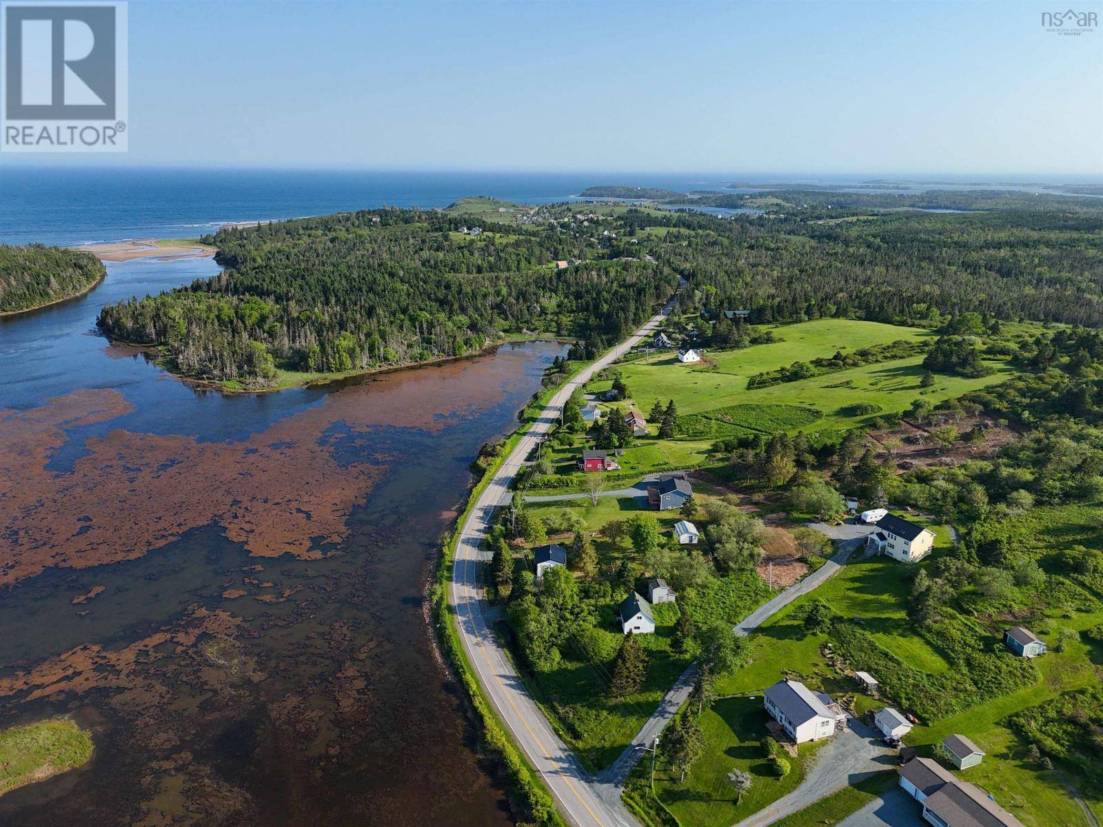6447 Highway 207, Grand Desert, NS B0J2L0