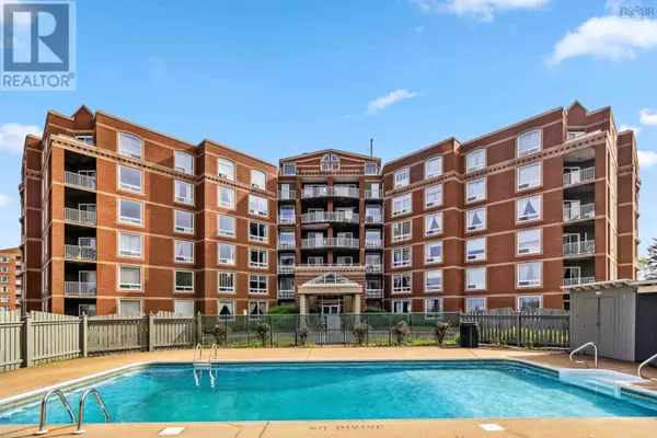 10 Regency Park DR #102, Halifax, NS B3L3G5