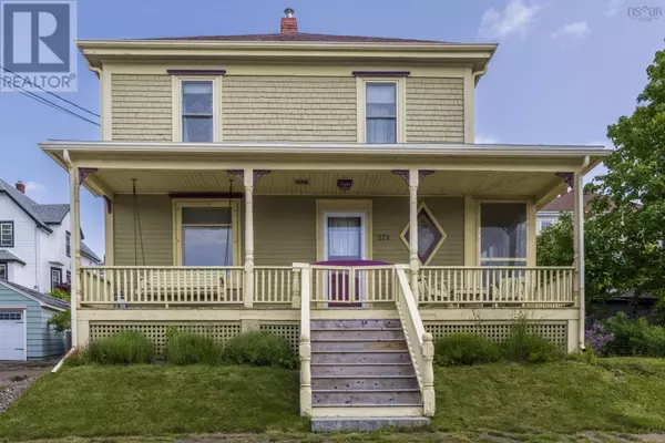 Lunenburg, NS B0J2C0,271 Montague Street