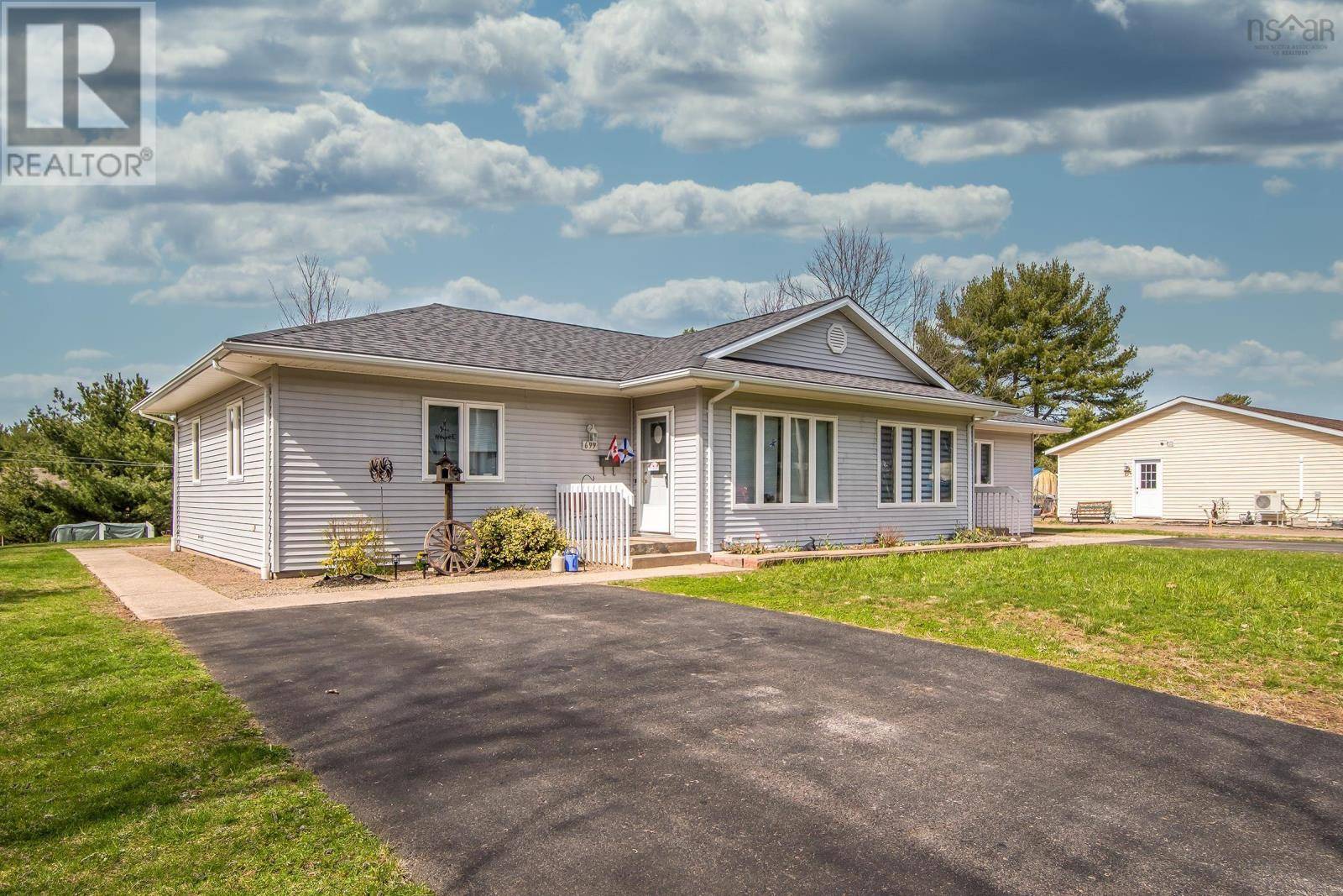 Kingston, NS B0P1R0,699/701 Balser Drive