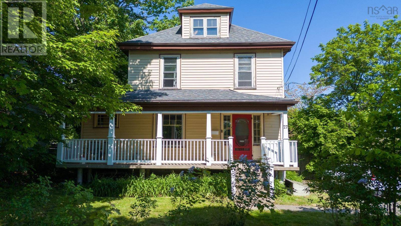 27 Victoria Street, North Sydney, NS B2A1G8