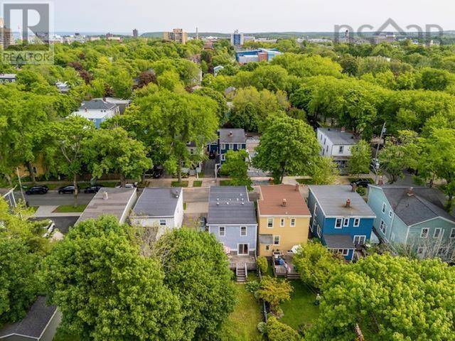 Halifax, NS B3H2K7,6139/6141 Linden Street