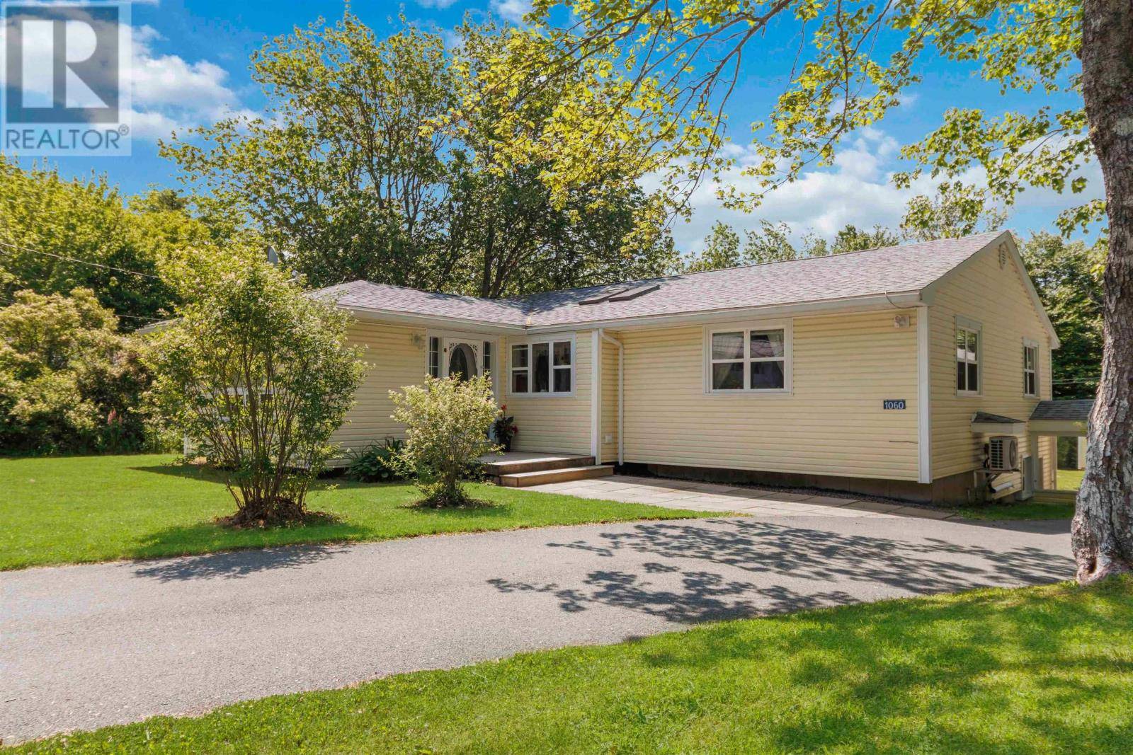 1060 Montague Road, Montague Gold Mines, NS B2R1T8