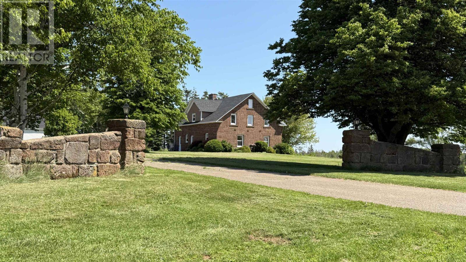 590 Beech Point Road, Hamilton, C0B1M0