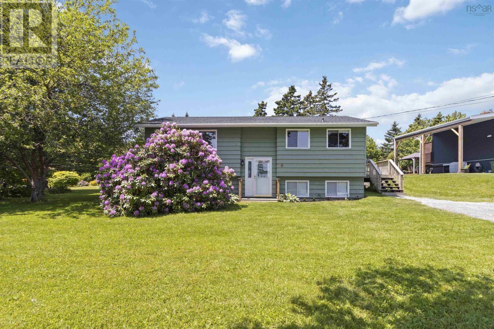 Porters Lake, NS B3E1K3,28 Karen Crescent