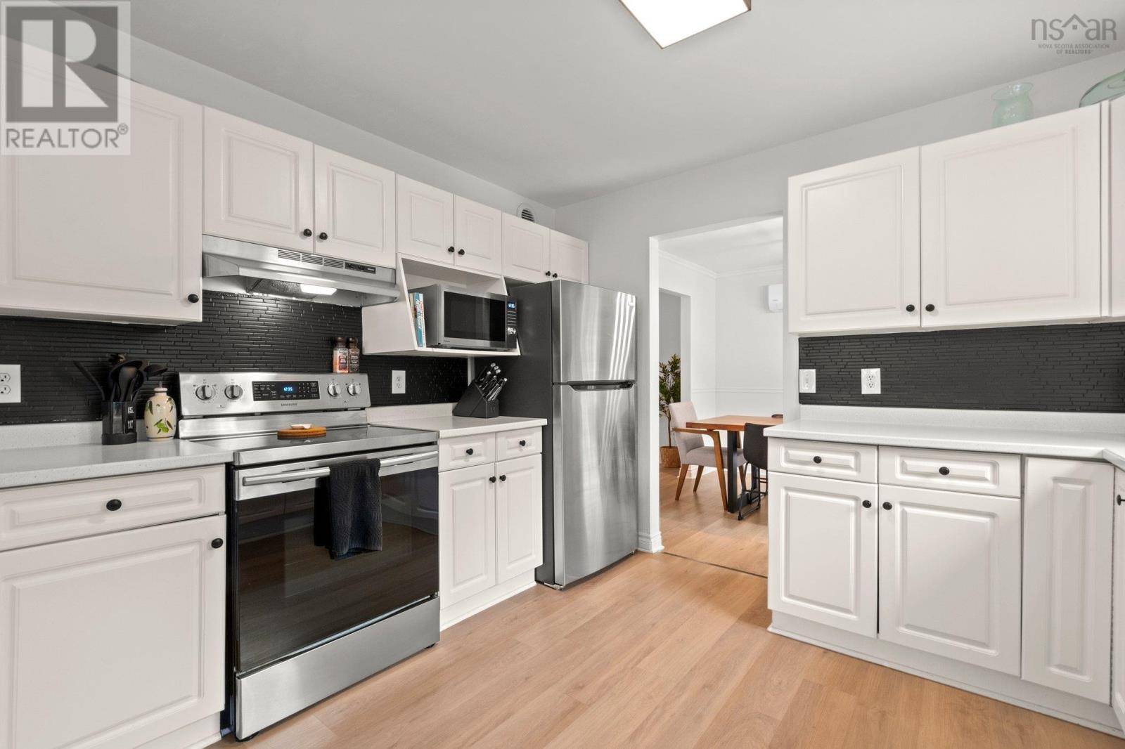 Dartmouth, NS B2W6G2,238 Auburn Drive