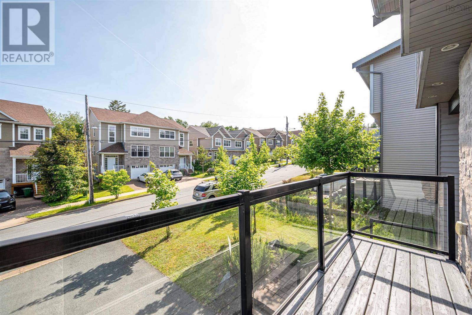 West Bedford, NS B4B0M3,19 Hazelton Hill