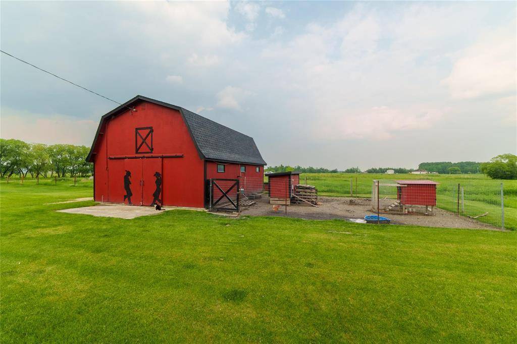 Lorette, MB R0A0T4,47057 MUN 25 E Road