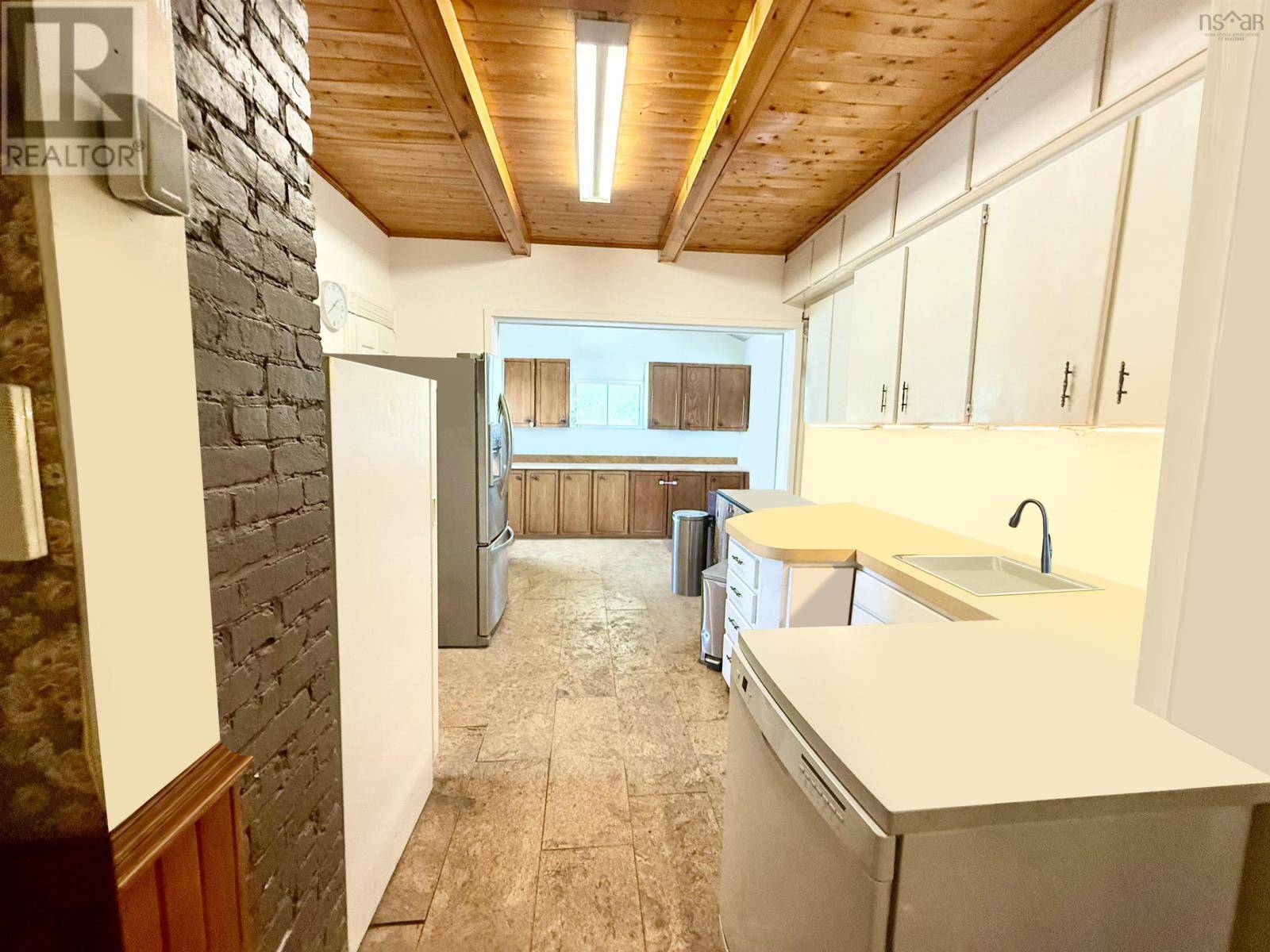 New Glasgow, NS B2H2K9,164 George Street