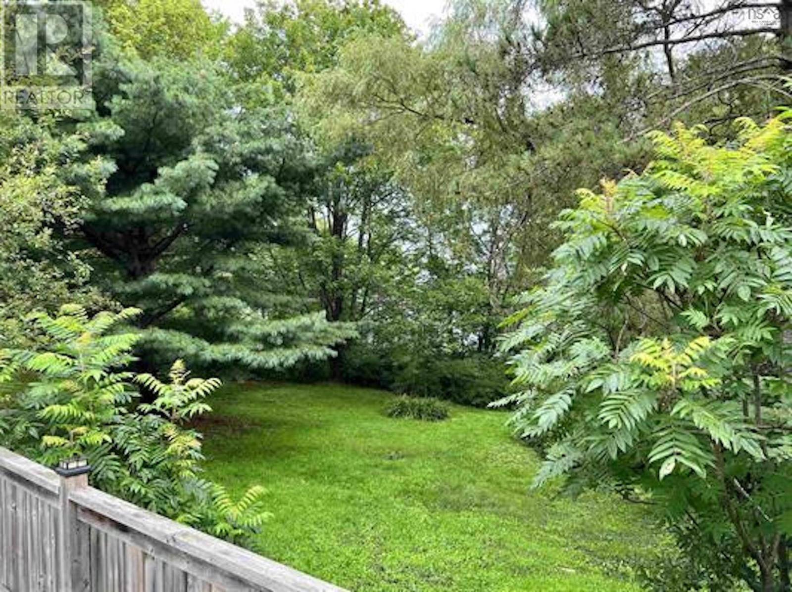 Middle Sackville, NS B4E3B5,17 LAKEVIEW Avenue