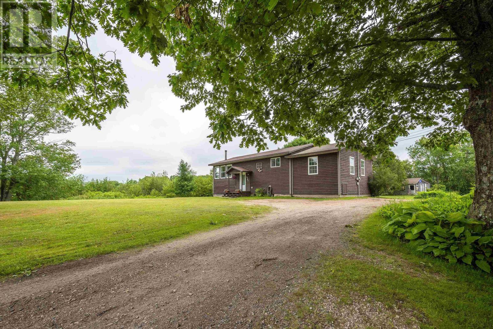 5782 Highway 201 Highway, Paradise, NS B0S1C0