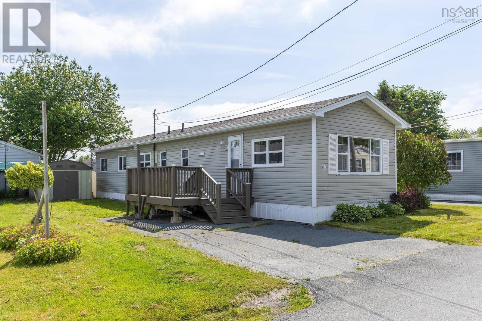 18 Shamrock Drive, Fairview, NS B3M3A6