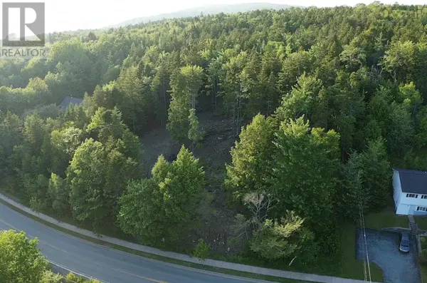 Fall River, NS B2T1E9,950 Fall River Road