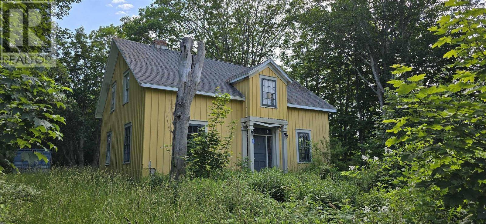 58 Long Cove Road, Port Medway, NS B0J2T0