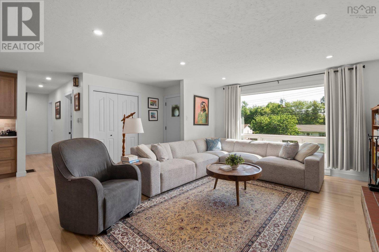 Enfield, NS B2T1J7,8 Alderney Drive