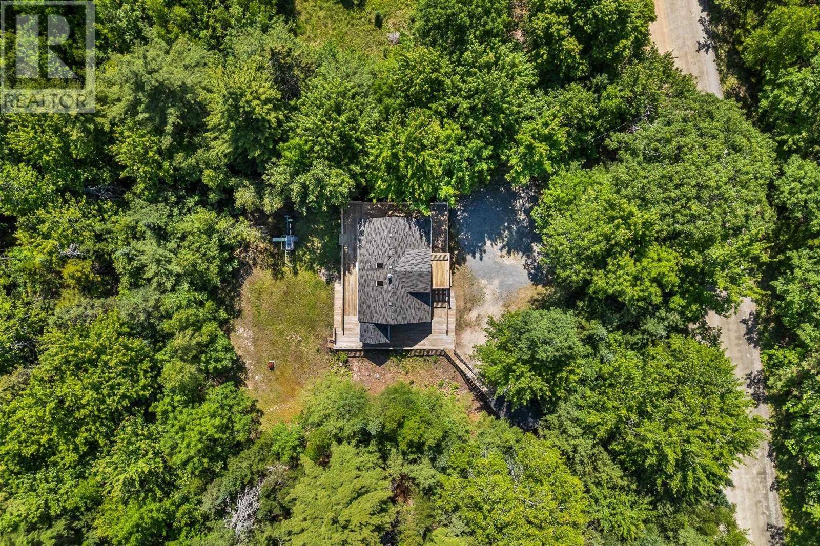 Middle Cornwall, NS B0J2E0,140 Hallamore Mills Road