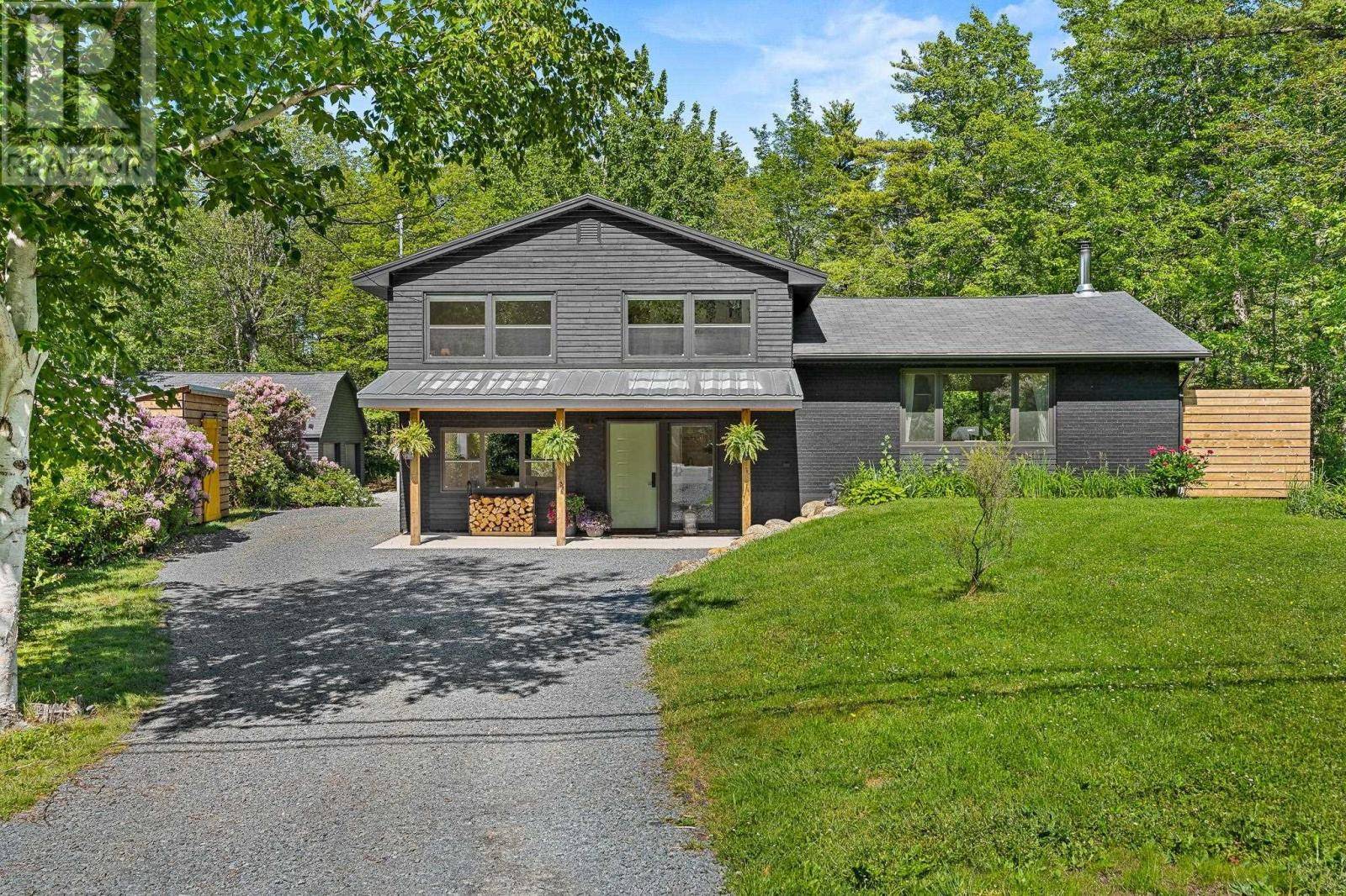 87 Mount Pleasant Road, West Lahave, NS B0R1G0