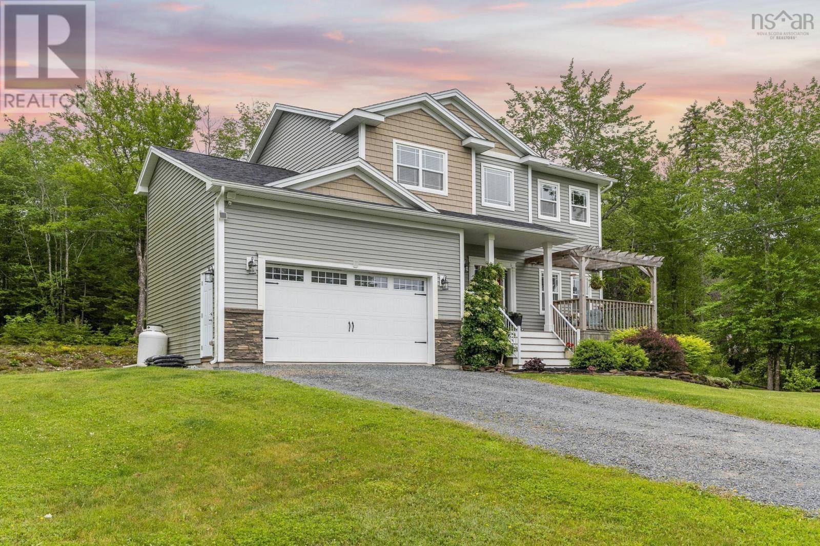 29 Alaa Court, Hammonds Plains, NS B4B0J2