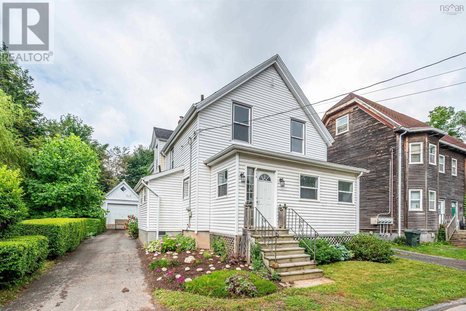 212 Albert Street, Windsor, NS B0N2T0