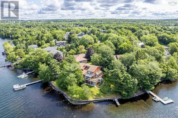 30 Sunset Drive, Dartmouth, NS B2X2R8