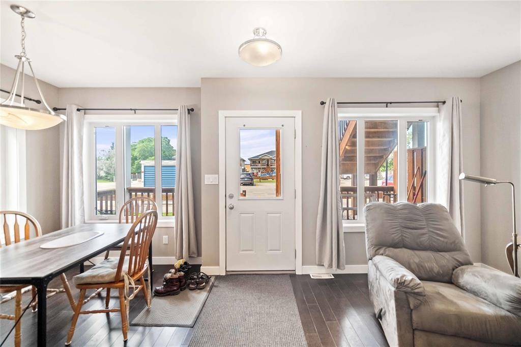 Niverville, MB R0A1E0,9 35 Lilac Place
