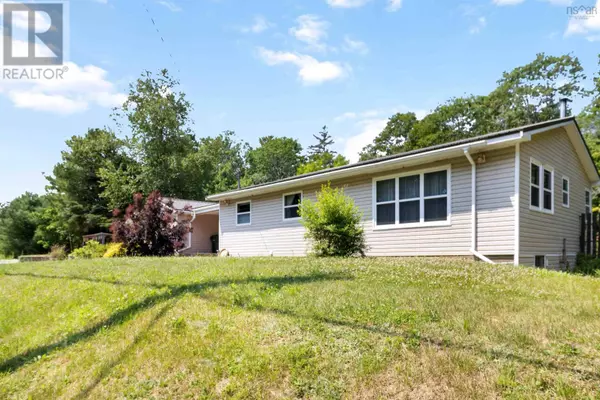 Martins Point, NS B0J2E0,6736 Highway 3