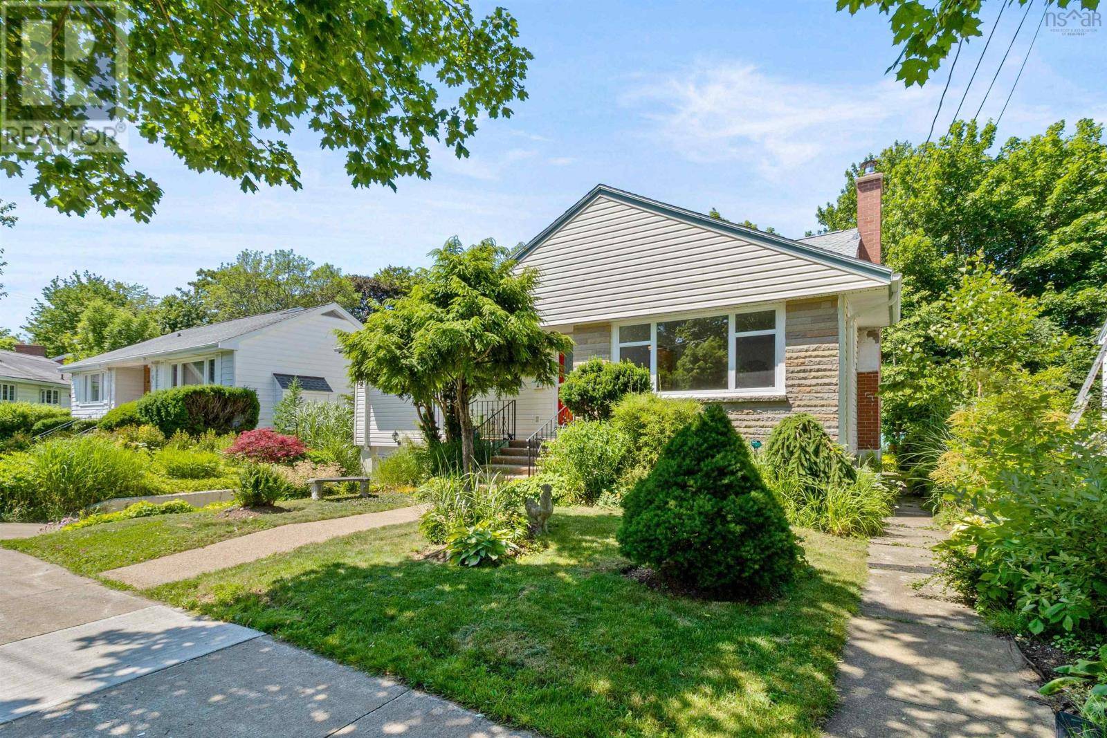 Halifax Peninsula, NS B3L2E5,7181 Morningside Drive