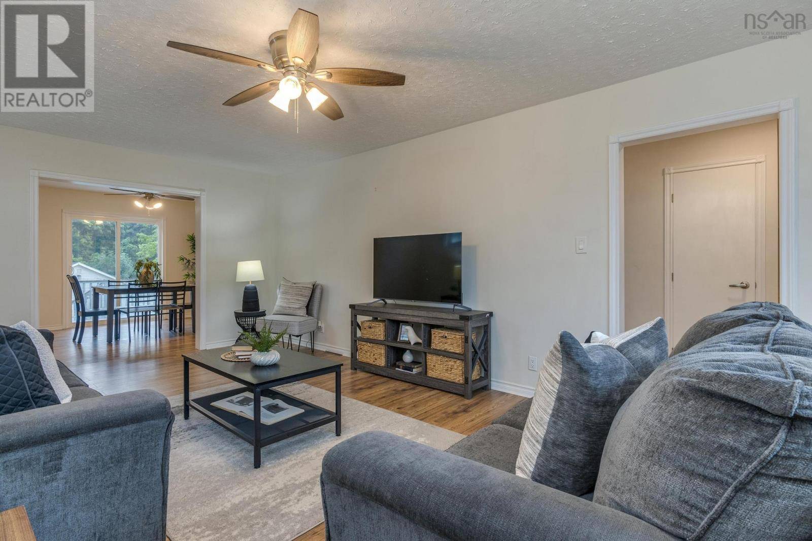 Dartmouth, NS B2Y2J8,53 Fenwick Street