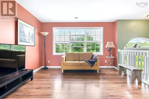 Mount Uniacke, NS B0N1Z0,579 Highway 1