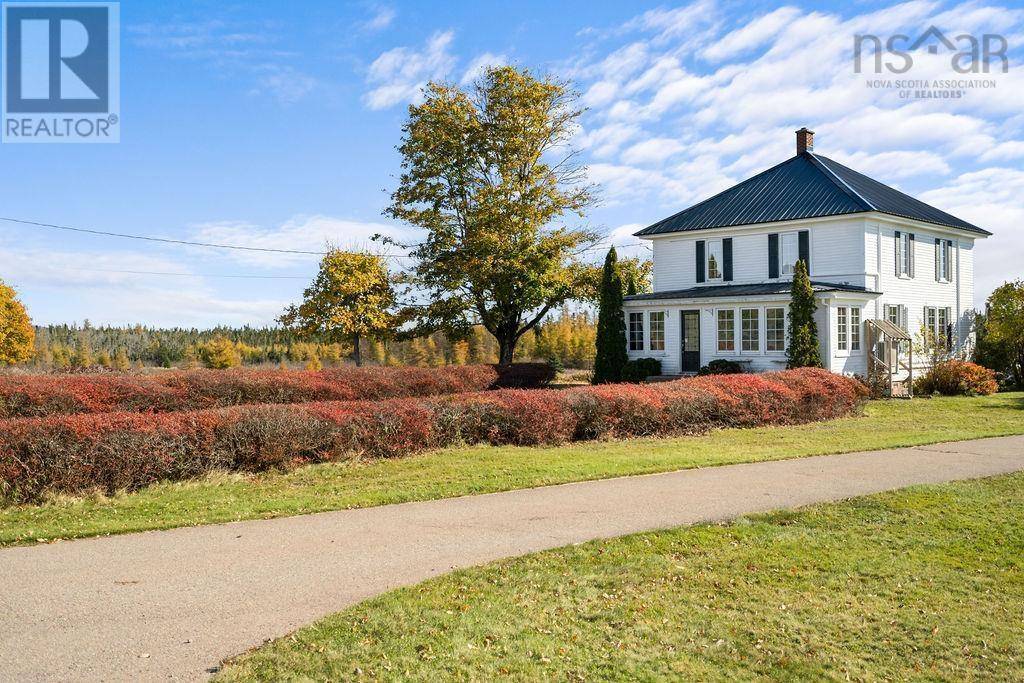 10522 Highway 209, Diligent River, NS B0M1S0