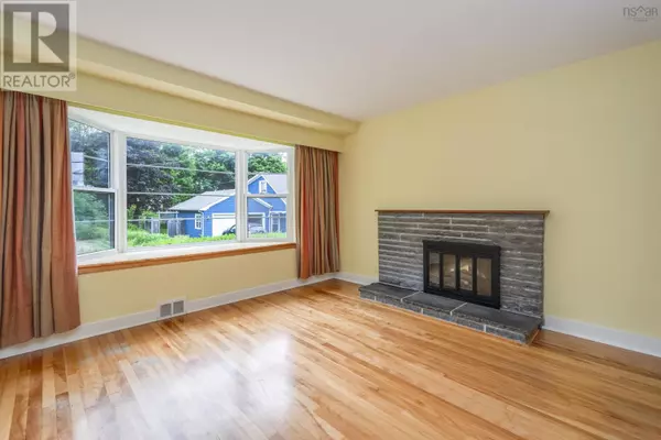 Halifax, NS B3N1Y2,14 Retreat Avenue