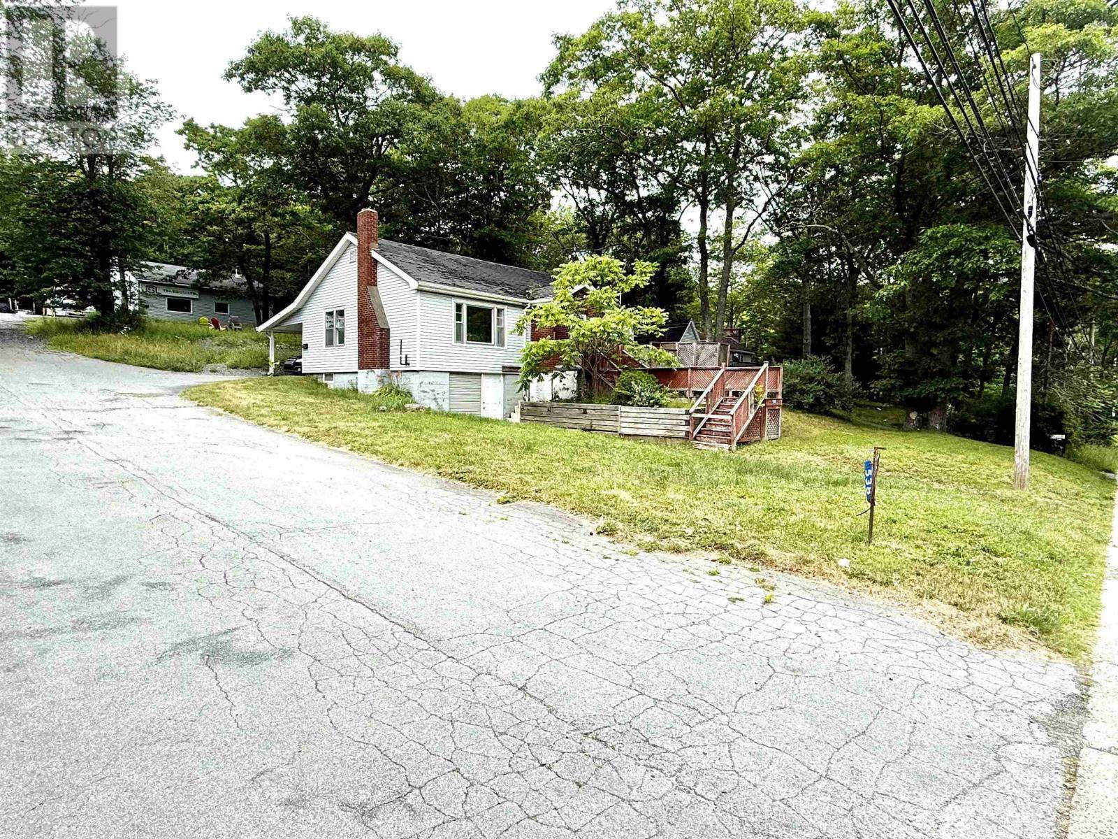536 - 538 Rocky Lake Drive, Bedford, NS B4A2T6