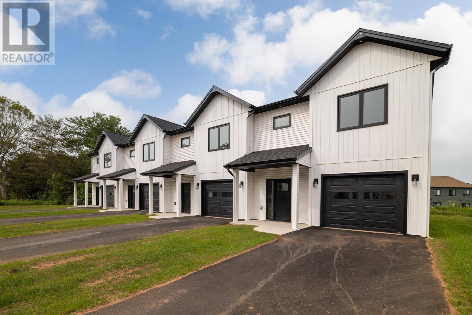 45 Kelly Heights, Stratford, C1B4M3