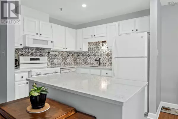 110 202 Farnham Gate Road, Halifax, NS B3M4A2
