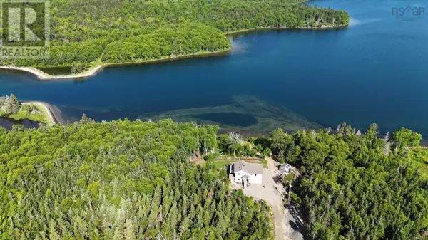 Militia Point, NS B0E2Y0,284 Rodney Drive