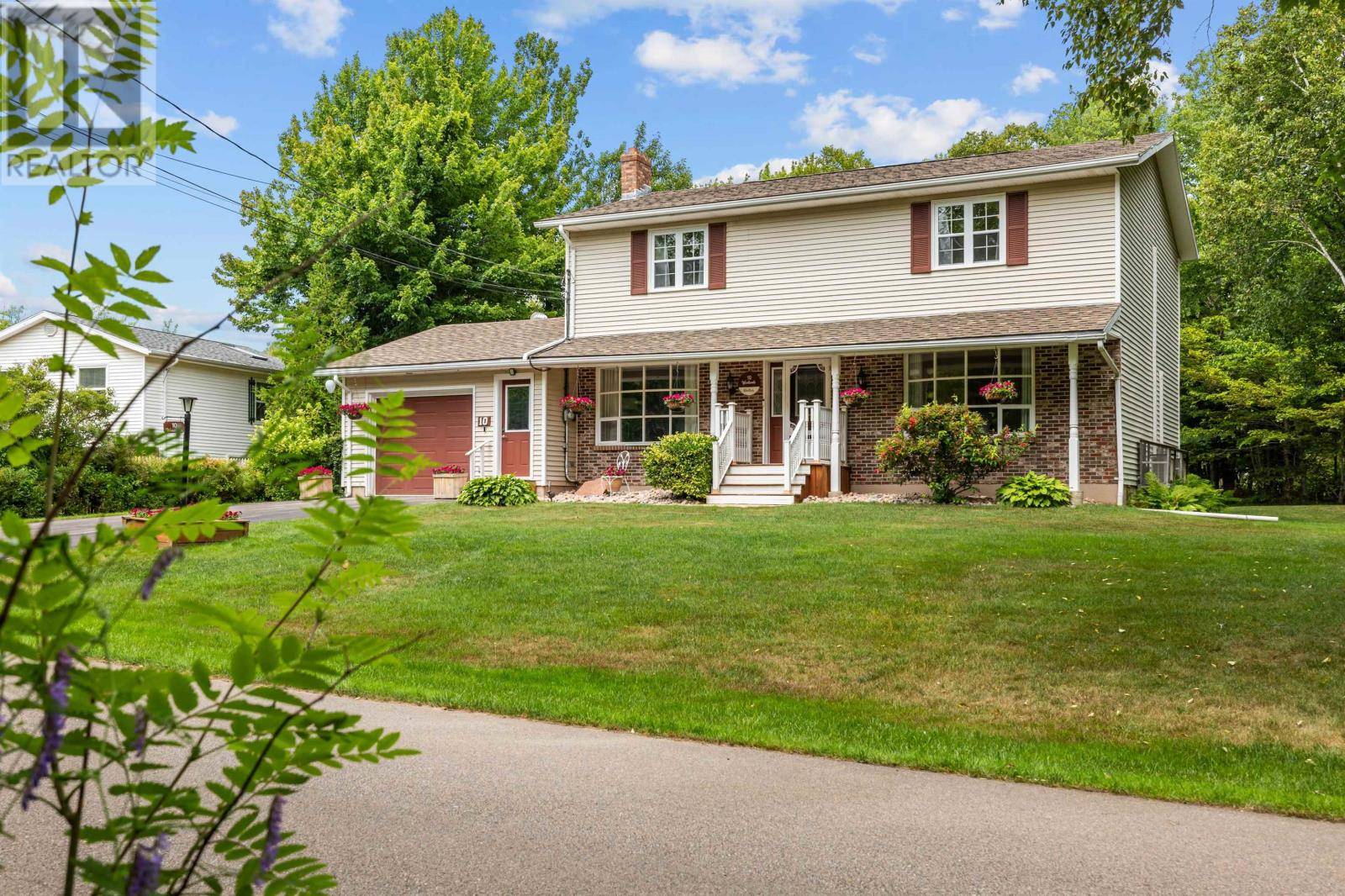 Cornwall, C0A1H4,10 Woodlands Blvd