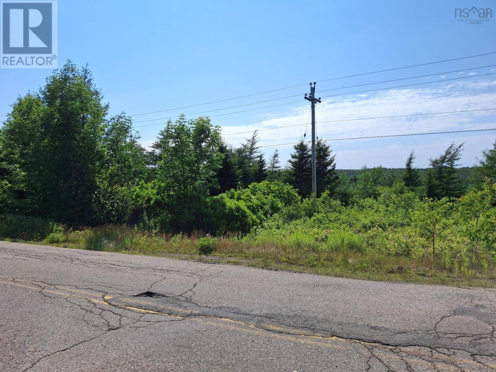 Belle Marche, NS B0E1H0,Cheticamp Back Road