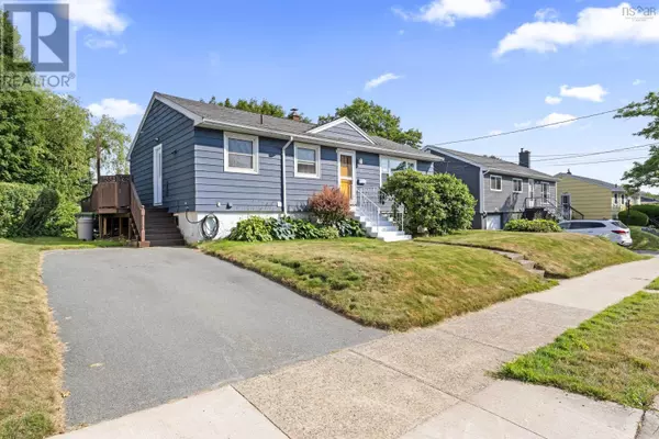 34 Moira Street, Dartmouth, NS B3A3K7
