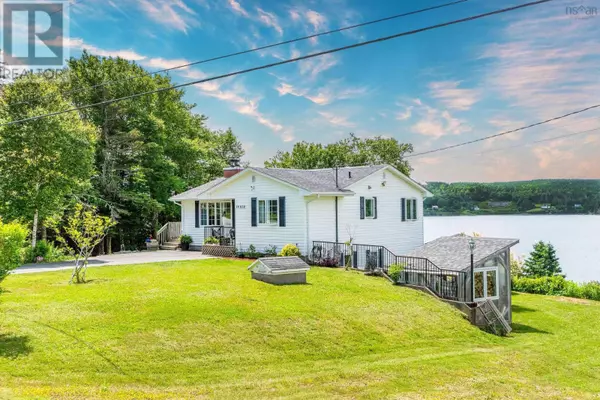 East Ship Harbour, NS B0J3H0,14828 Highway 7